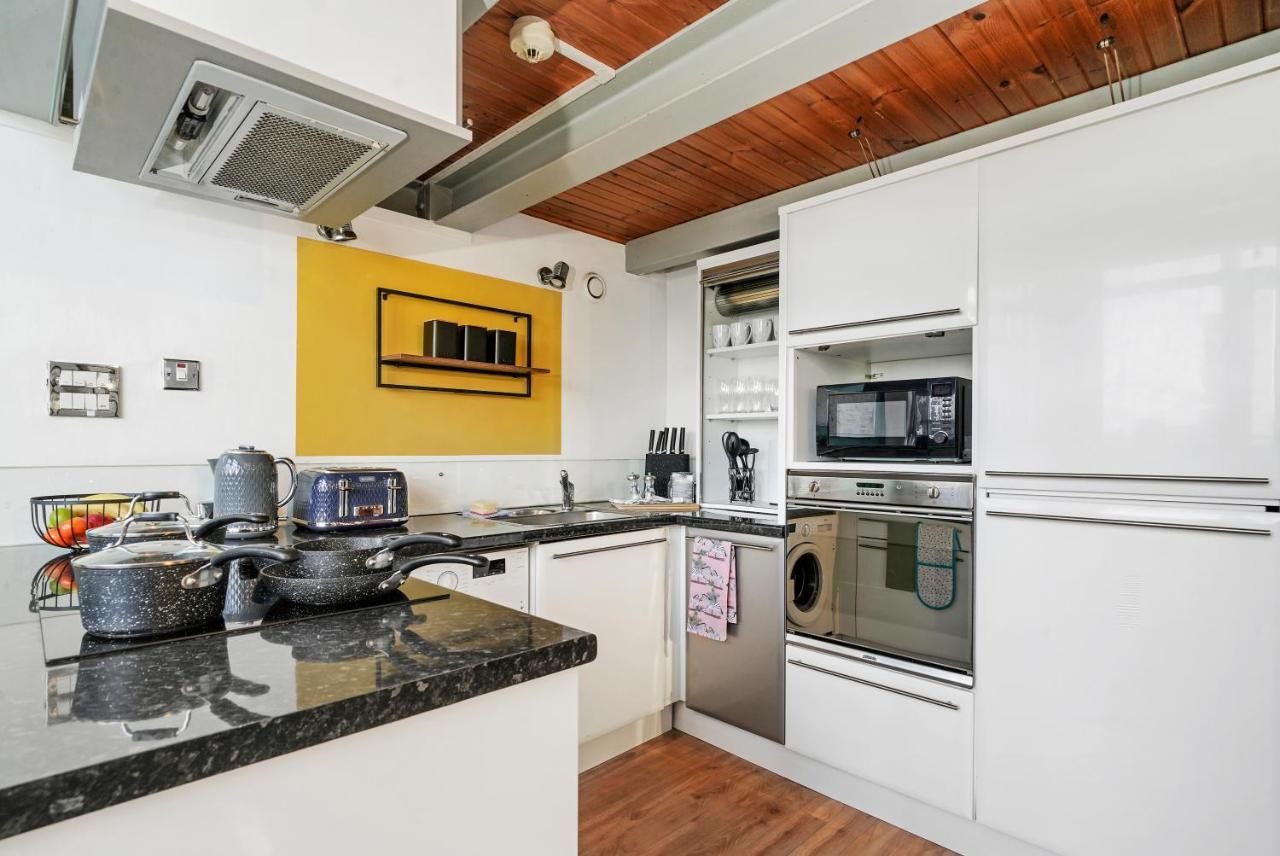 Stunning Duplex Of Central Nottingham - Balcony Exterior photo